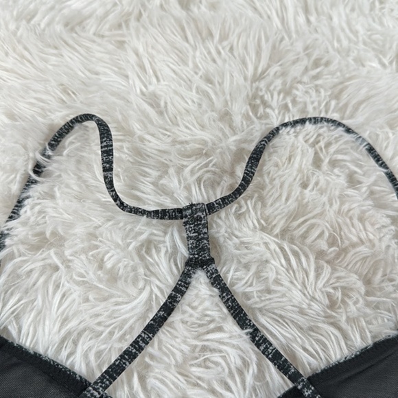 Victoria Sport by Victoria’s Secret Heather Grey Sports Bra - Picture 4 of 8